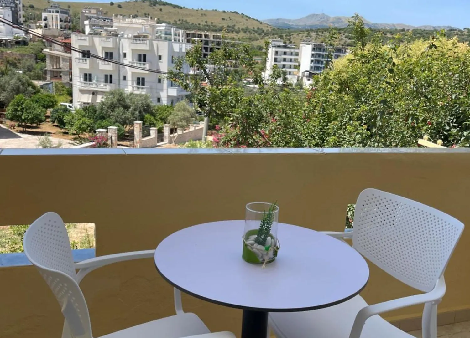 Vila Bilbil Ксамил Апартаменты